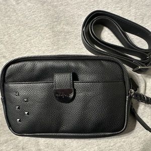 Rad Rev Spooky Sling
